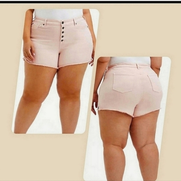 NWOT Torrid pink shorts size 18 - Picture 1 of 6